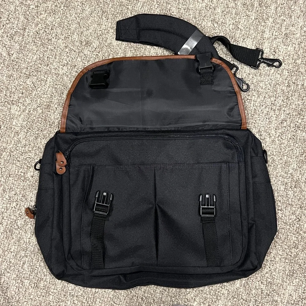 Axiz Group Black Tan Computer Bag / Messenger Removable Shoulder Strap 15”